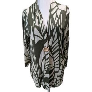 Travelers Chico's Women's Size Medium 1 Boho Cardigan Green Floral Geometric Top